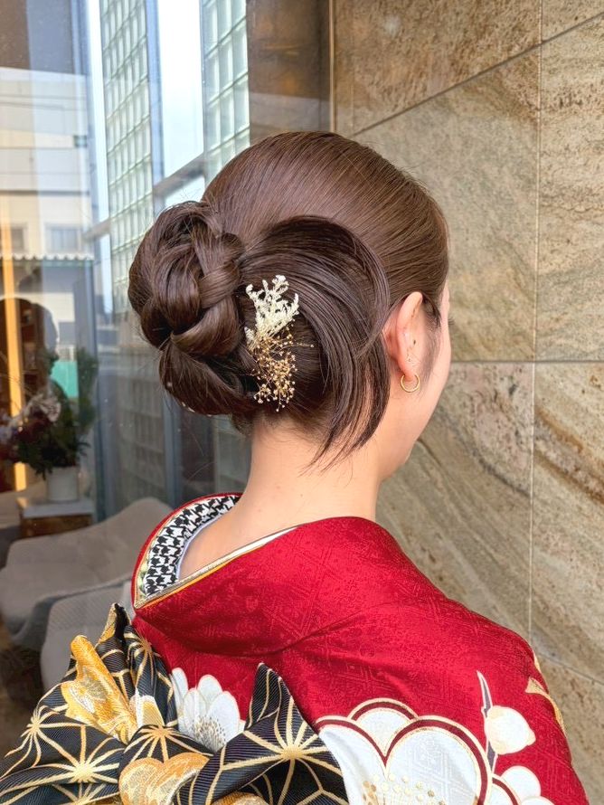 成人式ヘアセット タイトカチモリ