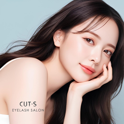 30代からの“おしゃれな目元”のつくり方